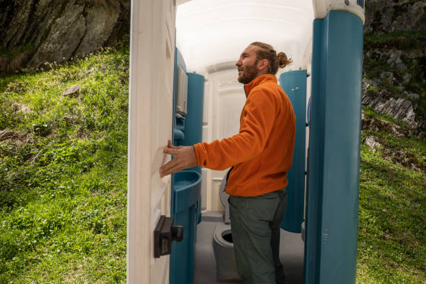 Portable bathroom rental in Blooming Prairie, MN