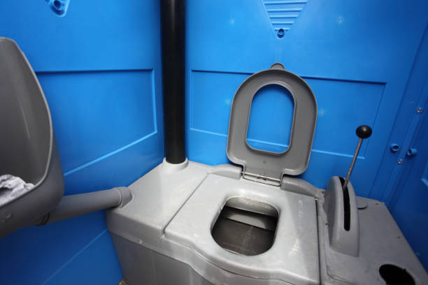 Best Portable restroom trailer rental  in Blooming Prairie, MN